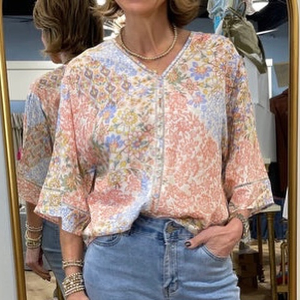 CHARLIE B Graphic Flutter Sleeve Blouse in Pink and Blue